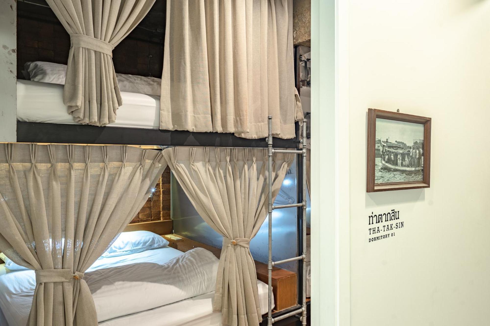 Siam Plug In Hostel Bangkok Camera foto